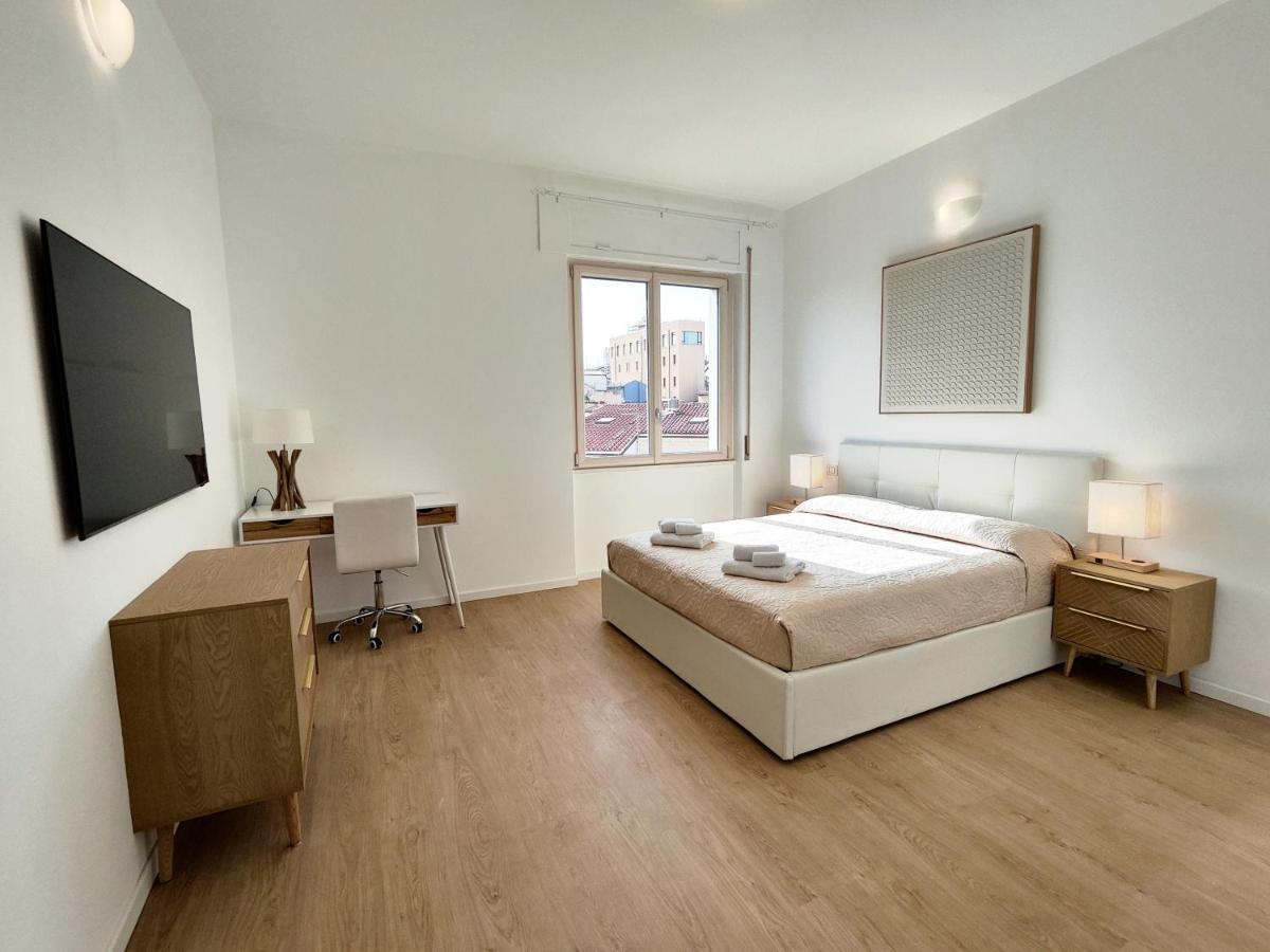 Attico Vespucci Luxury Penthouse Apartment Olbia Exterior foto